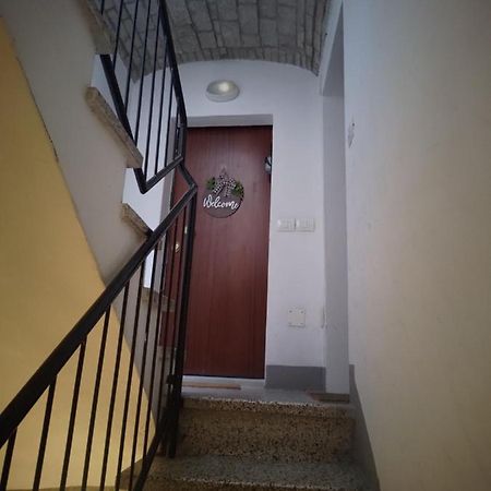 Guazzo Apartment - Self Check-In Parma Luaran gambar