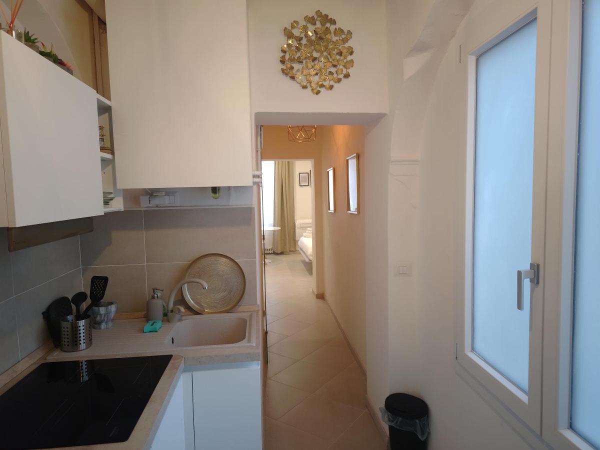 Guazzo Apartment - Self Check-In Parma Luaran gambar